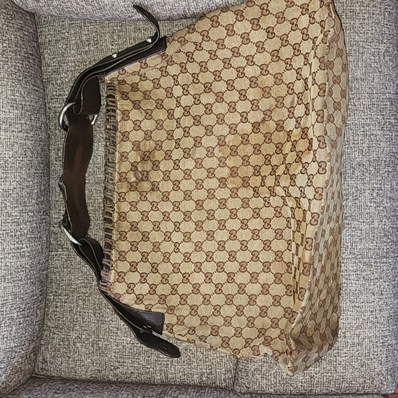 Gucci bag some stains - Picture 3 of 8